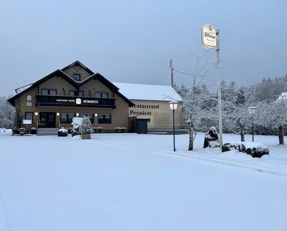 Gasthaus Hubertus Reuth Exterior foto