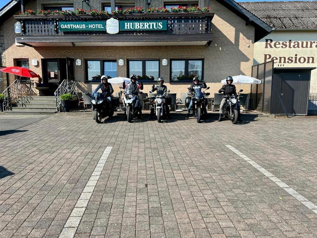 Gasthaus Hubertus Reuth Exterior foto