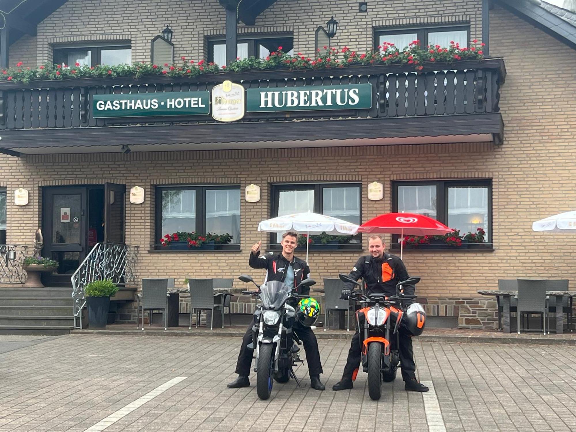 Gasthaus Hubertus Reuth Exterior foto